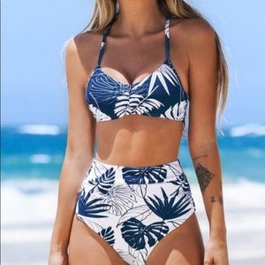 CUPSHE High waisted medium bikini
